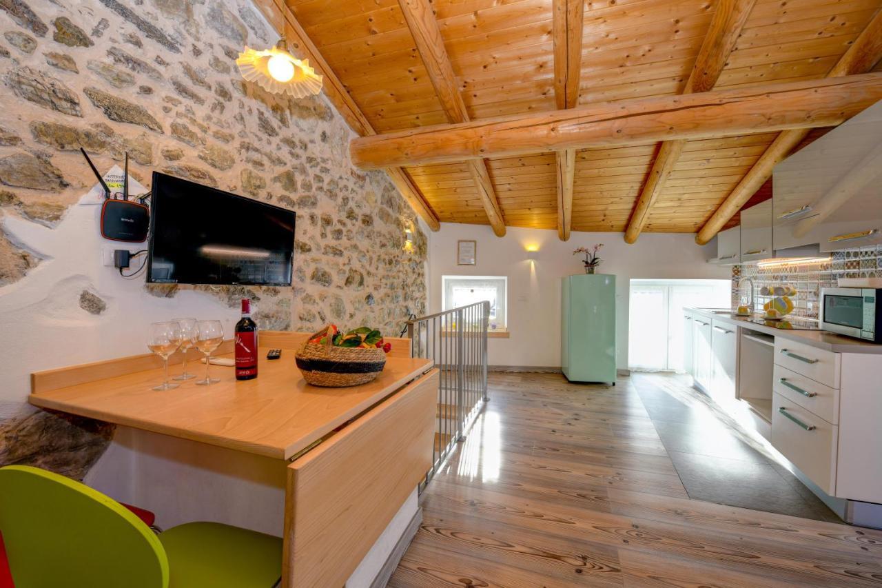 Casa Nel Borgo - Il Gufo Daire Tremosine Dış mekan fotoğraf